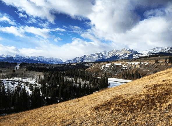 Dominique Provost-Chalkley Loves Nature And Mountains (Lifestyle)